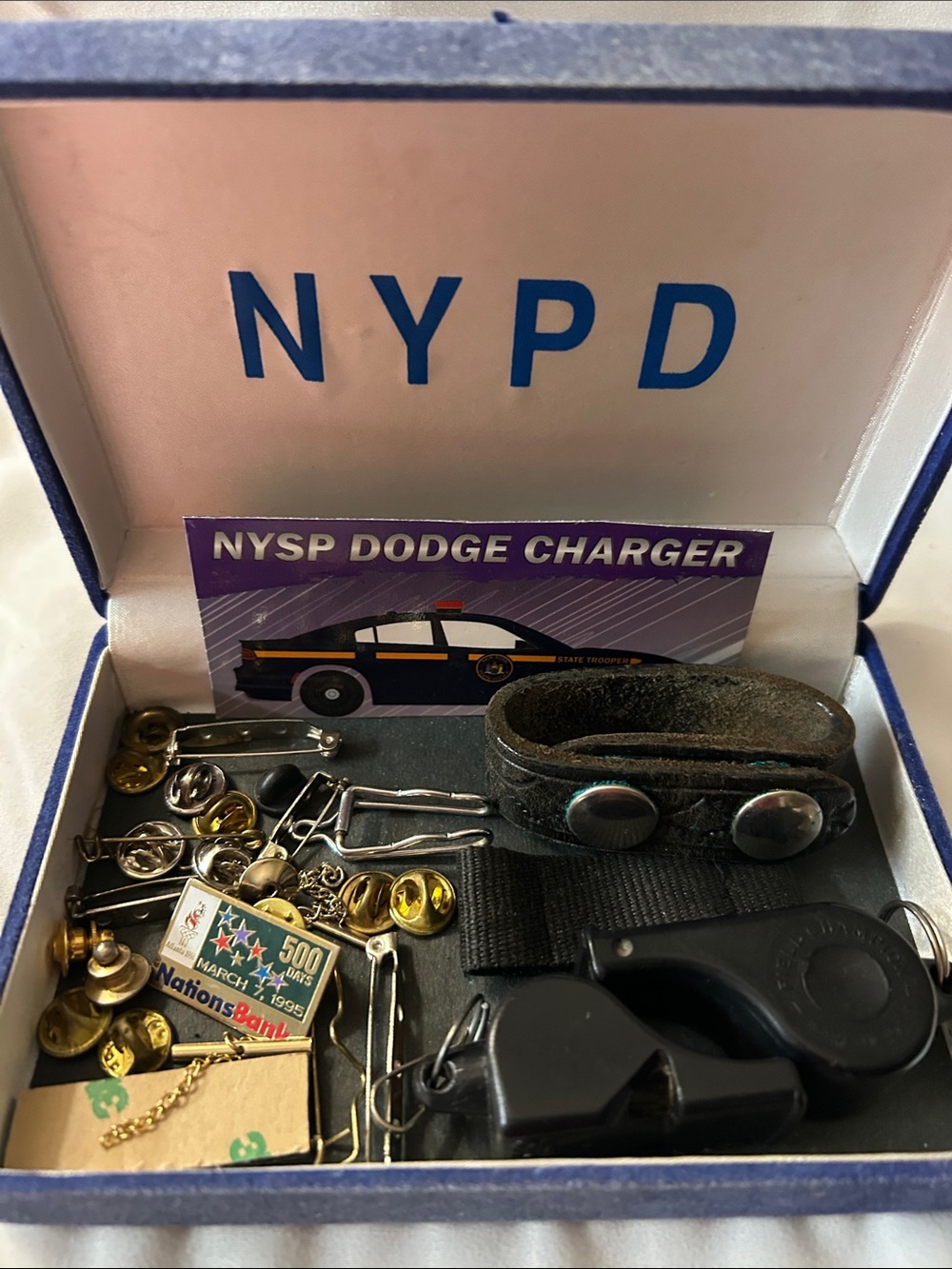 Police Trinkets 👮‍♂️ - Picture 9 of 12